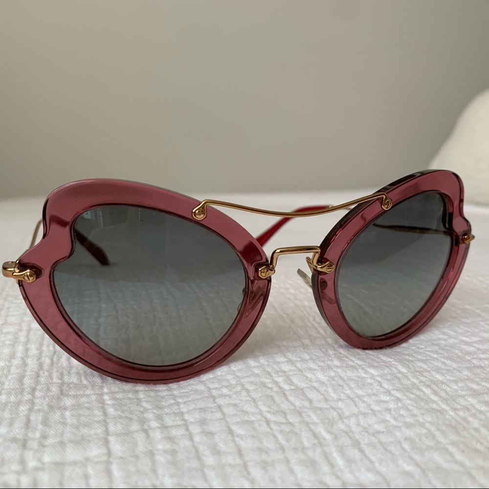 MIU MIU Sunglasses SMU11R in Pink